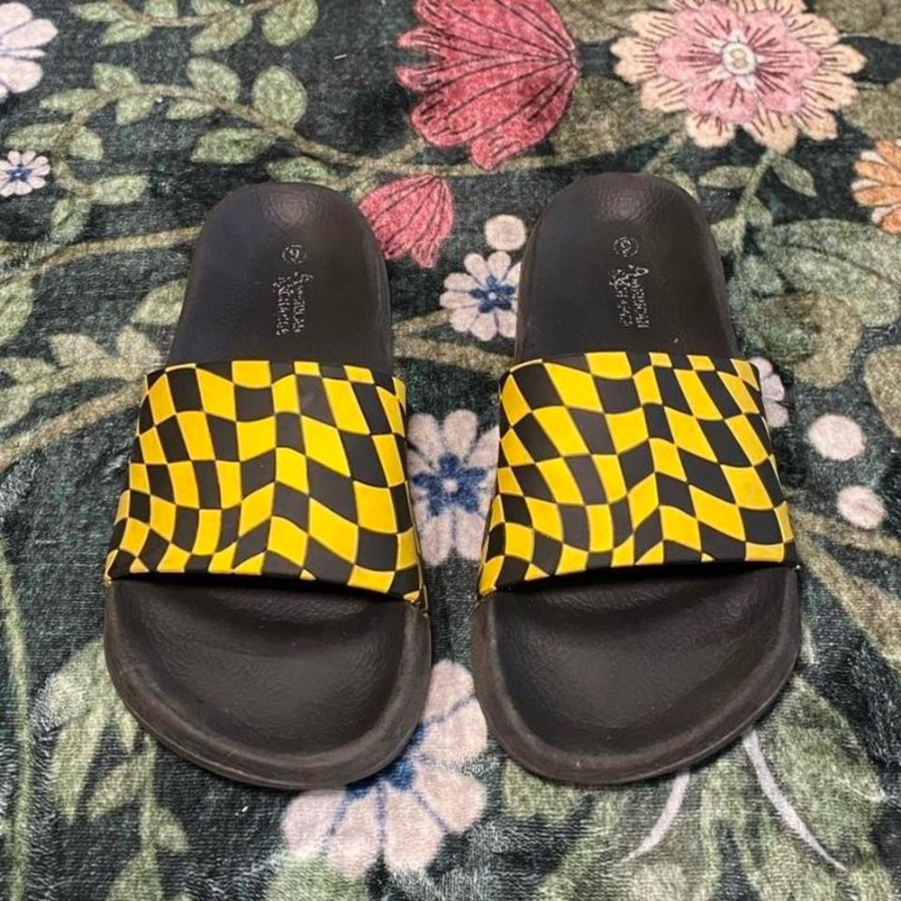 Mens Checkered Slide Sandals